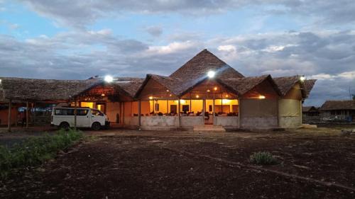 Osutua Rafiki Camp